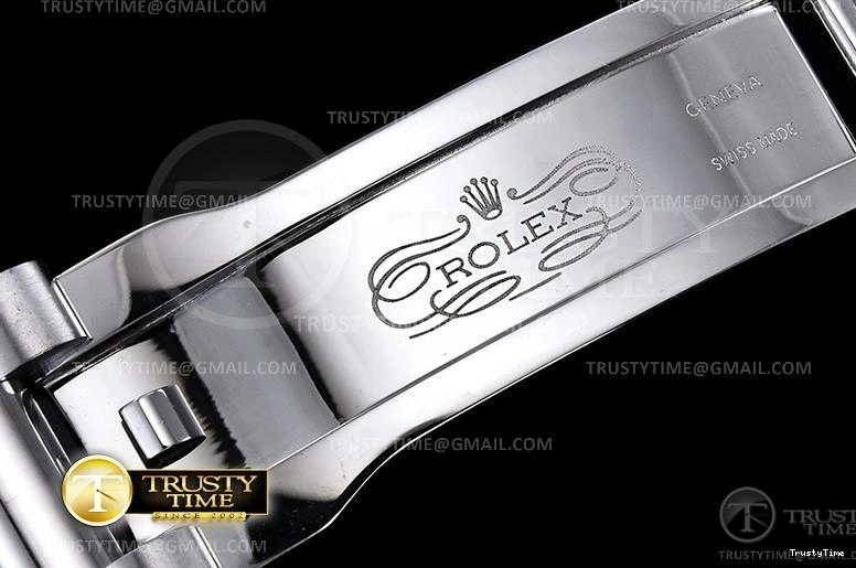 0411 ModernLook RDD0224B – DayDate 36mm 747